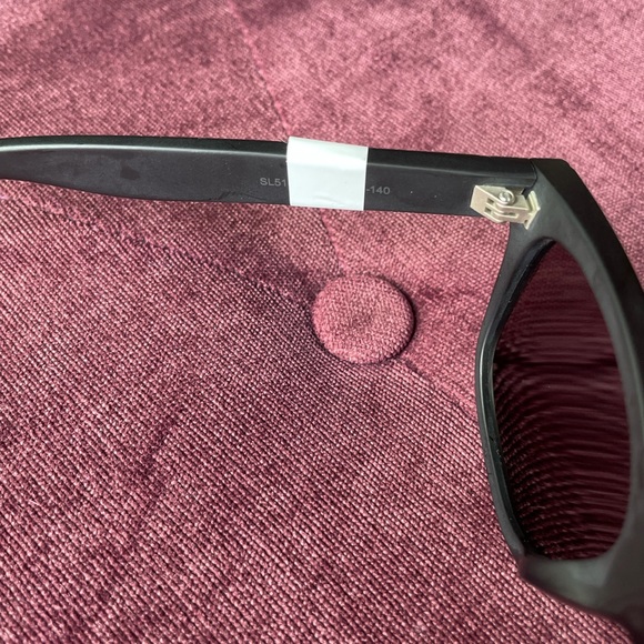 🕶💜🖤Saint Laurent Rectangular Sunglasses 🕶💜🖤 - Picture 7 of 11